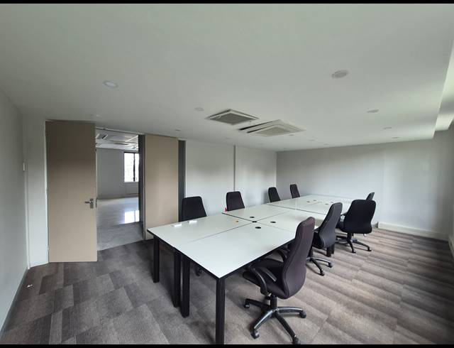 382M² OFFICE TO LET IN SANDTON CENTRAL